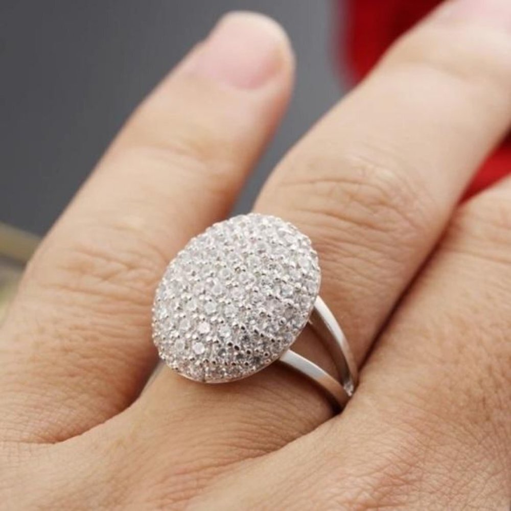 NEW 925 SILVER DIAMOND ENGAGEMENT RING, CUTE RING, SHINY RING. - Picture 4 of 7